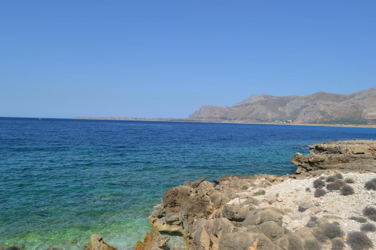 Villa Paradiso Riserva Naturale Monte Cofano กัสเตลลุซโซ ภายนอก รูปภาพ